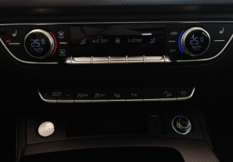 Новый Audi Q5 2025 (18 фото)