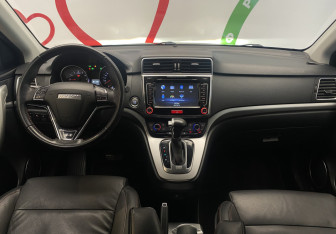 Подержанный автомобиль Haval H6 2019 года (10 фото)