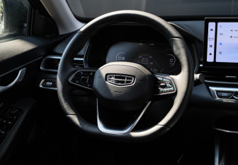 Подержанный автомобиль Geely Emgrand 2024 года (11 фото)