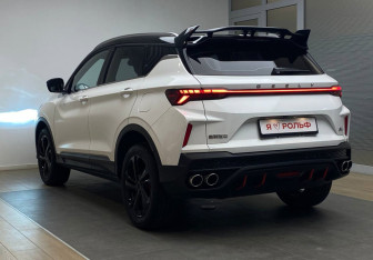 Подержанный автомобиль Geely Coolray 2024 года (6 фото)