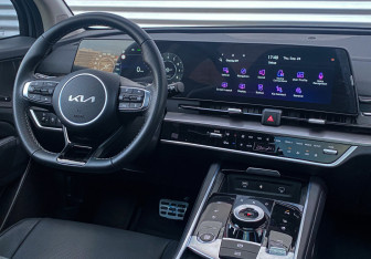 Подержанный автомобиль Kia Sportage 2024 года (14 фото)