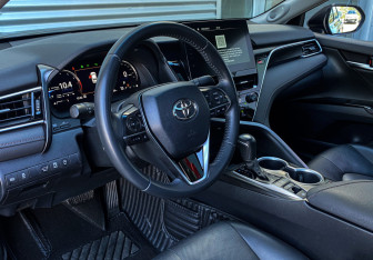 Подержанный автомобиль Toyota Camry Sedan 2023 года (17 фото)