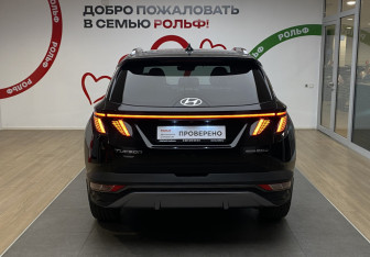 Подержанный автомобиль Hyundai Tucson 2021 года (5 фото)