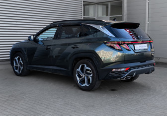 Подержанный автомобиль Hyundai Tucson 2022 года (7 фото)