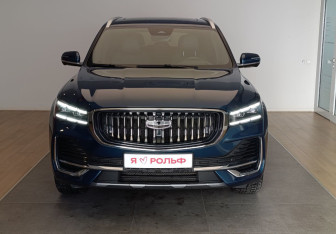 Подержанный автомобиль Geely Monjaro 2023 года (2 фото)