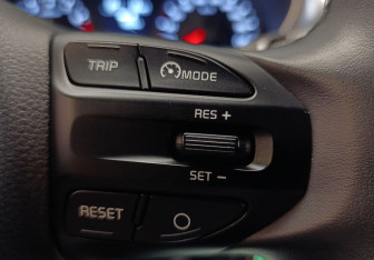 Подержанный автомобиль Kia Rio Hatchback 2021 года (18 фото)