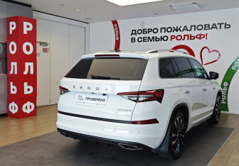 Подержанный автомобиль Skoda Kodiaq 2023 года (4 фото)