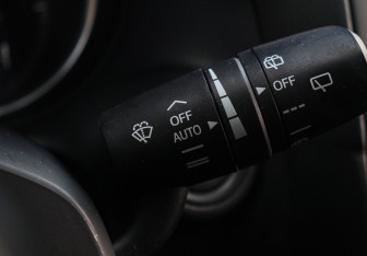 Подержанный автомобиль Mazda CX-5 2013 года (18 фото)