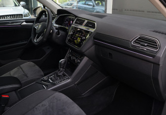Подержанный автомобиль Volkswagen Tiguan 2018 года (7 фото)