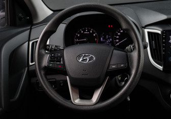 Подержанный автомобиль Hyundai Creta 2021 года (11 фото)