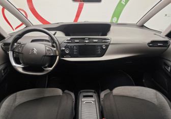 Подержанный автомобиль Citroen C4 Picasso 2017 года (9 фото)