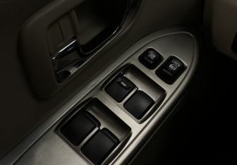 Подержанный автомобиль Mitsubishi Pajero 2019 года (27 фото)