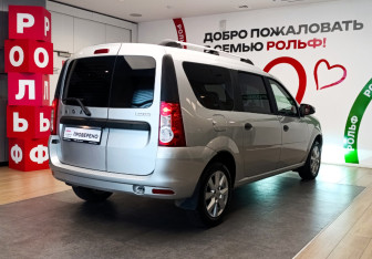 Подержанный автомобиль LADA (ВАЗ) Largus Wagon 2024 года (4 фото)
