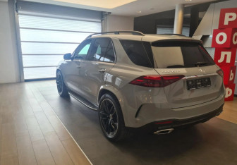 Новый Mercedes-Benz GLE 2025 (5 фото)