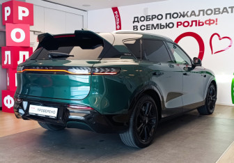 Подержанный автомобиль Voyah Free 2023 года (4 фото)