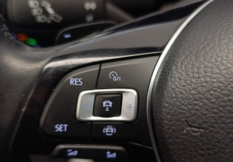 Подержанный автомобиль Volkswagen Tiguan 2020 года (22 фото)