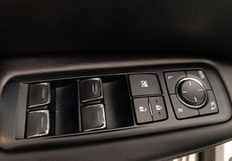 Подержанный автомобиль Lexus RX 2018 года (14 фото)