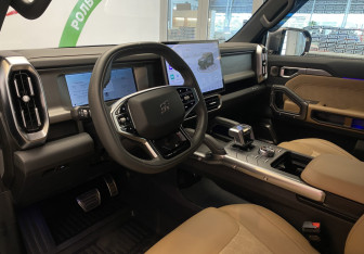 Подержанный автомобиль Jetour T2 2024 года (16 фото)