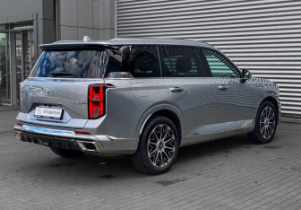 Подержанный автомобиль GAC GS8 2025 года (6 фото)