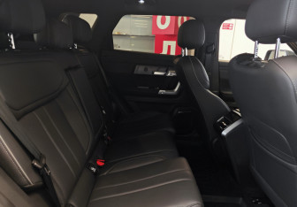 Подержанный автомобиль Jaecoo J7 2024 года (8 фото)