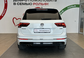 Подержанный автомобиль Volkswagen Tiguan 2019 года (5 фото)