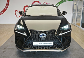 Подержанный автомобиль Lexus NX 2019 года (2 фото)