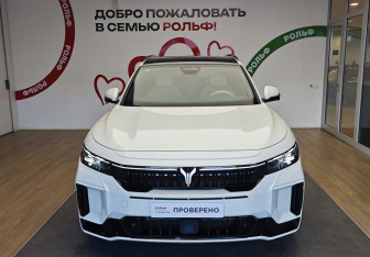 Подержанный автомобиль Voyah Free 2023 года (2 фото)