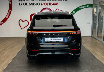 Подержанный автомобиль Geely Monjaro 2025 года (5 фото)