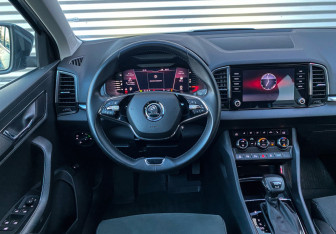 Подержанный автомобиль Skoda Karoq 2021 года (14 фото)