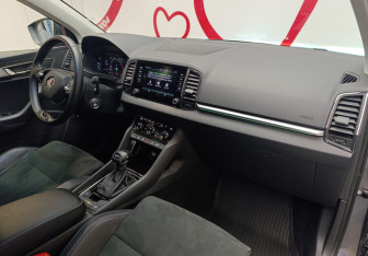 Подержанный автомобиль Skoda Karoq 2022 года (7 фото)