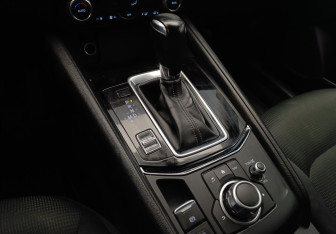 Подержанный автомобиль Mazda CX-5 2018 года (11 фото)