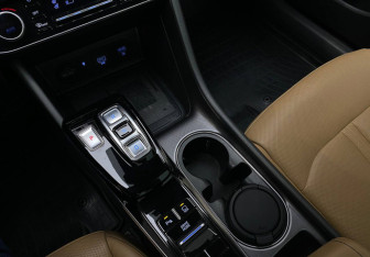 Подержанный автомобиль Hyundai Sonata 2021 года (17 фото)