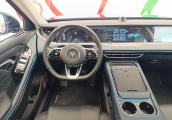 Подержанный автомобиль Voyah Free 2023 года (12 фото)