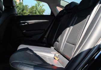 Подержанный автомобиль Hyundai i40 Sedan 2016 года (8 фото)