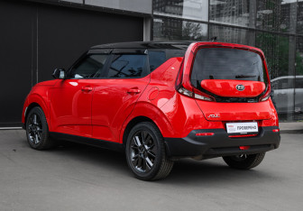 Подержанный автомобиль Kia Soul 2021 года (6 фото)