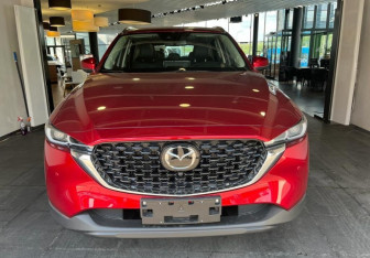 Новый Mazda CX-5 2026 (2 фото)