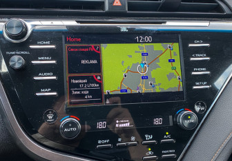 Подержанный автомобиль Toyota Camry Sedan 2018 года (20 фото)