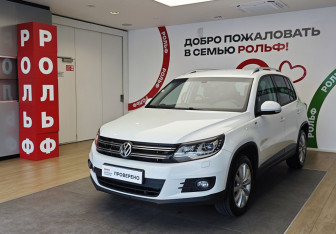Подержанный автомобиль Volkswagen Tiguan 2016 года (1 фото)