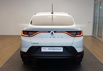 Подержанный автомобиль Renault Arkana 2020 года (5 фото)