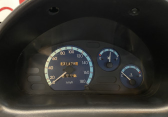 Подержанный автомобиль Daewoo Matiz 2011 года (13 фото)