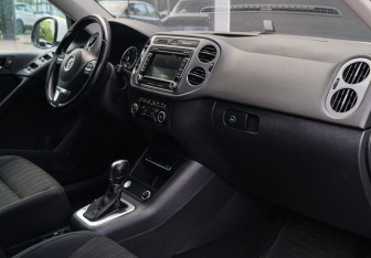Подержанный автомобиль Volkswagen Tiguan 2013 года (7 фото)