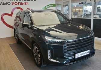 Подержанный автомобиль Exeed VX 2023 года (3 фото)