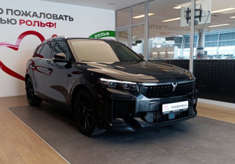 Подержанный автомобиль Voyah Free 2023 года (3 фото)