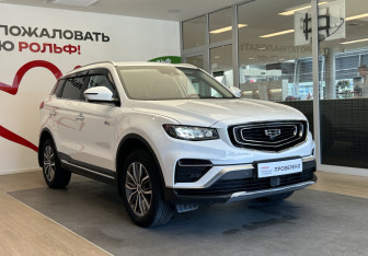 Подержанный автомобиль Geely Atlas Pro 2022 года (3 фото)