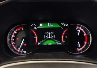 Подержанный автомобиль Toyota RAV4 2019 года (21 фото)