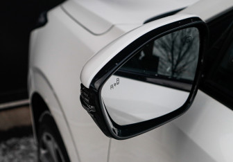 Подержанный автомобиль Changan UNI-K 2023 года (34 фото)