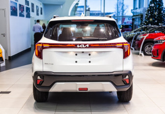 Новый Kia Seltos 2025 (3 фото)