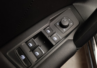 Подержанный автомобиль Volkswagen Tiguan 2020 года (12 фото)