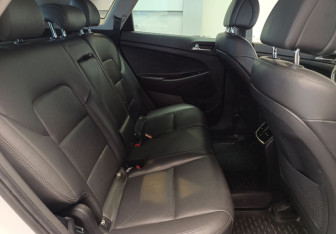 Подержанный автомобиль Hyundai Tucson 2017 года (8 фото)