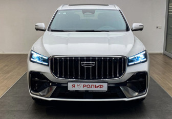 Подержанный автомобиль Geely Monjaro 2025 года (2 фото)